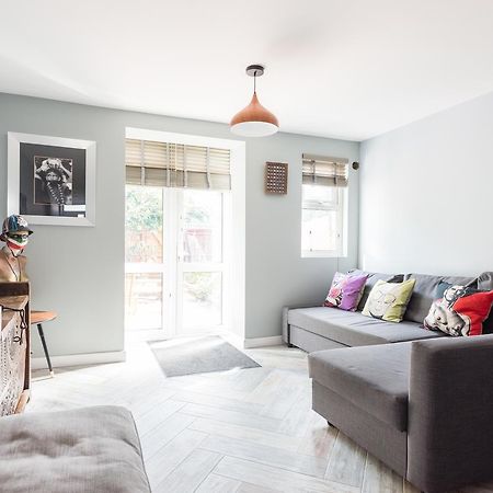 Apartament Second Nest Nine Elms Londyn Zewnętrze zdjęcie